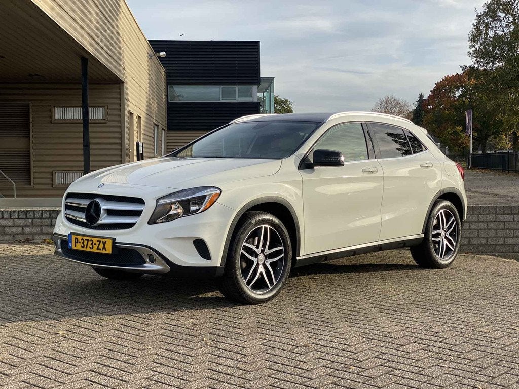 Mercedes-Benz GLA-klasse 250 Prestige Automaat 4Matic 211pk, Auto's, Mercedes-Benz, Gebruikt, Euro 6, 4 cilinders, 1465 kg