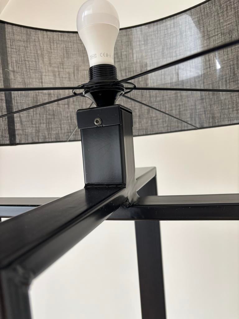 Lookalike Layer Lamp - Zwart Staal met Linnen Kap, Ophalen, Zo goed als nieuw, Metaal, 100 tot 150 cm