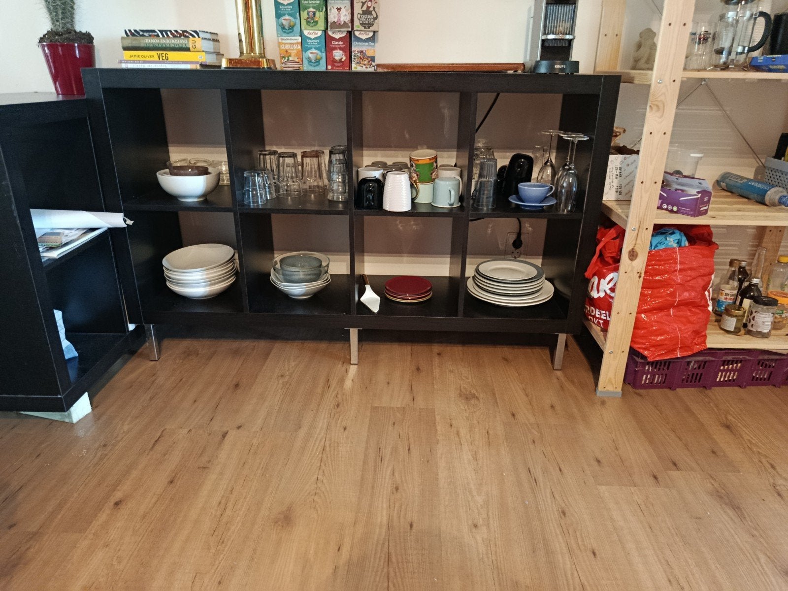 IKEA EXPEDIT Kast Zwart - 8 Vakken - Zo goed als nieuw, Ophalen, 100 tot 150 cm, 100 tot 150 cm, Zo goed als nieuw