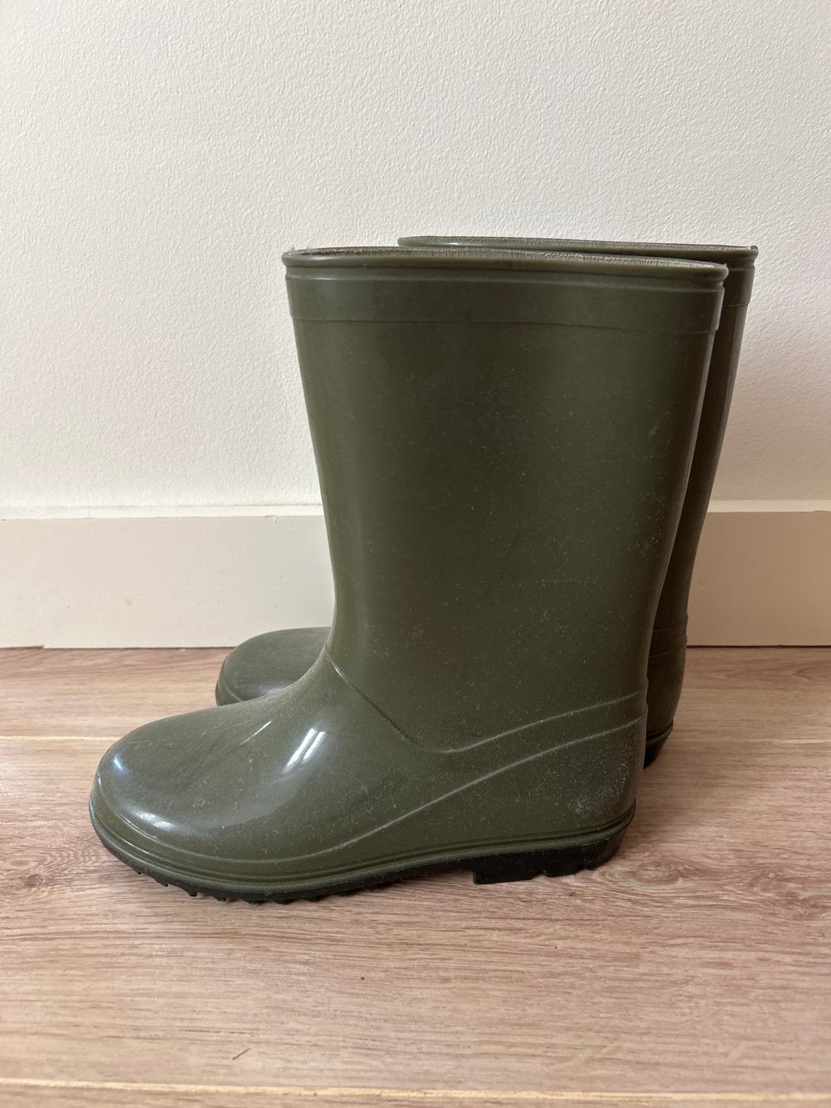 Groene kinderlaarzen maat 34 / regenlaarzen, Ophalen, Jongen of Meisje, Laarzen, Zo goed als nieuw