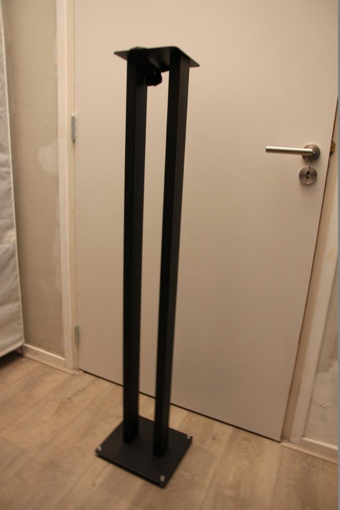 speaker stands  123cm hoog, Overige typen, Zo goed als nieuw, Minder dan 60 watt, Ophalen