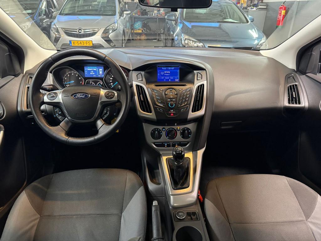 Ford Focus 1.0 EcoBoost Trend |AIRCO|CRUISE|NAVI|PDC|TREKHAA, Euro 5, Gebruikt, 635 kg, Zwart