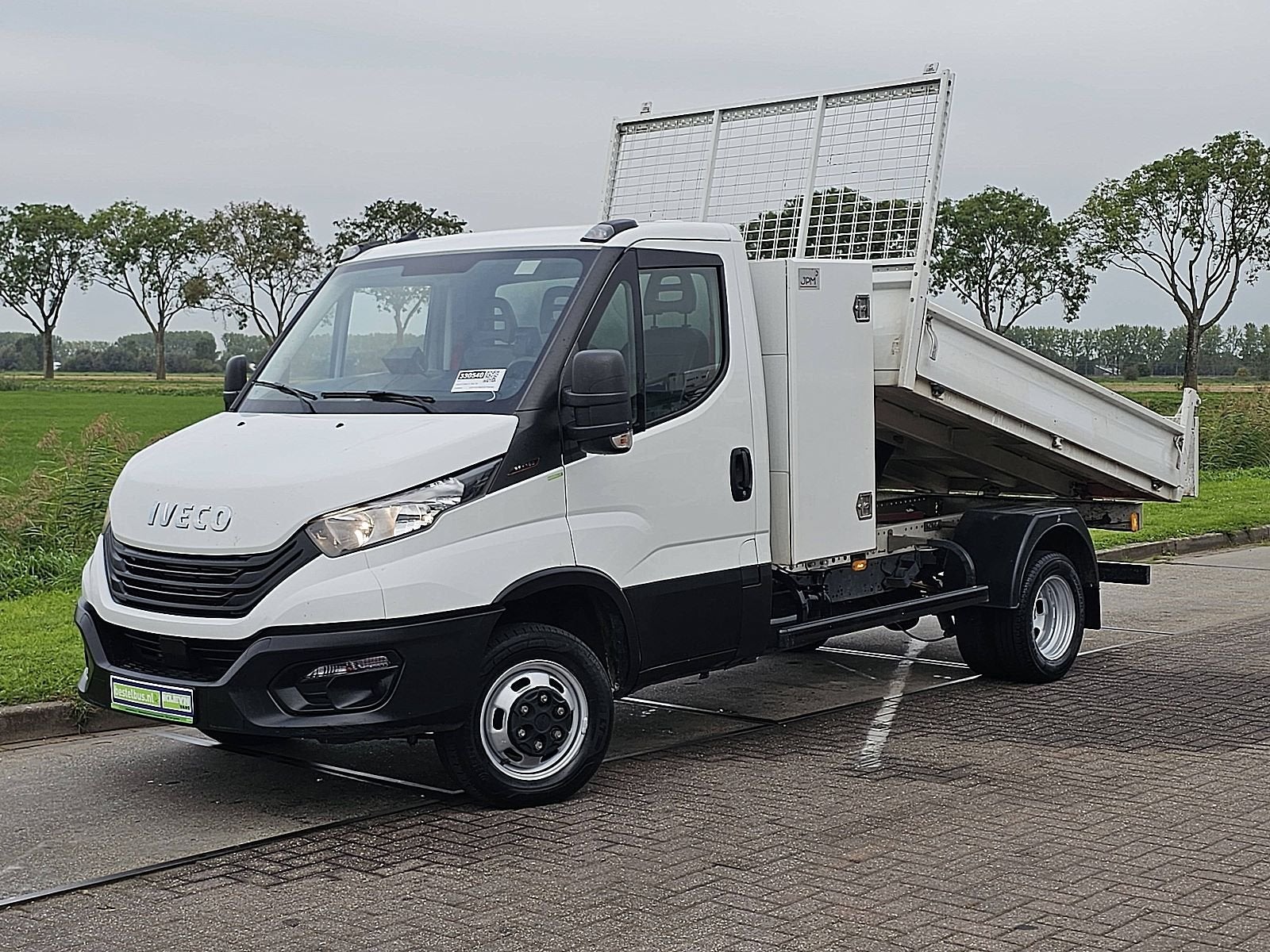 IVECO DAILY 35C16 3.0ltr kipper kist !, Lederen bekleding, Gebruikt, Euro 6, 156 pk