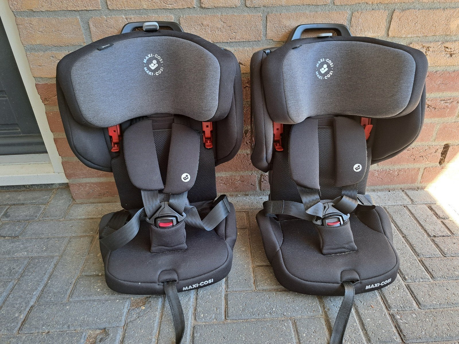 tweeling Maxi-Cosi nomad authentic black 2022, Ophalen, Autogordel, 0 t/m 18 kg, Verstelbare rugleuning