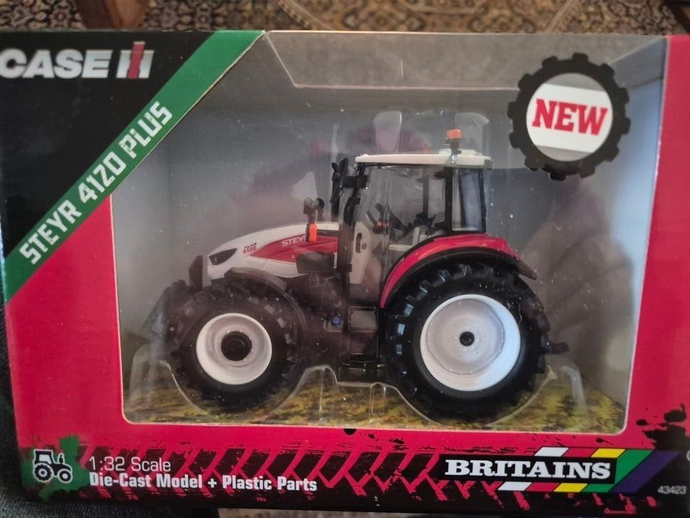 3x Britains Tractoren - Nieuw in Doos (1:32 Schaal), Ophalen of Verzenden, Nieuw, Overige typen, Overige merken