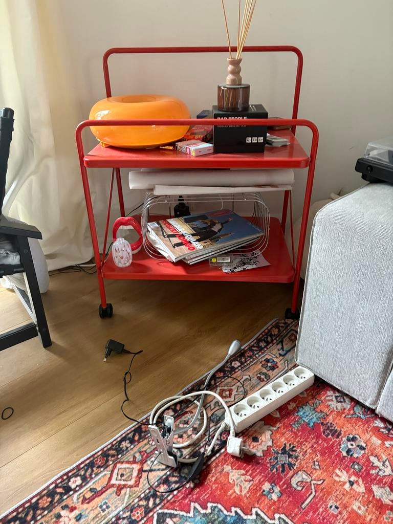 Rode IKEA roltafel/serveerwagen - Goede staat, Ophalen, Gebruikt, Rood, Metaal
