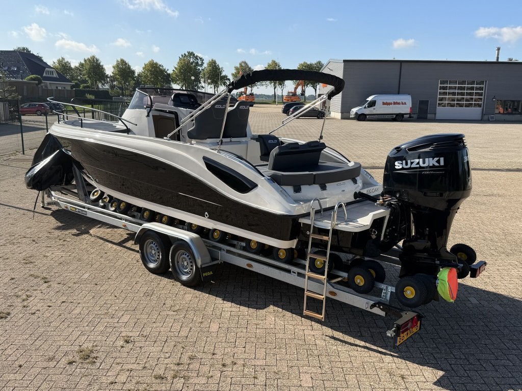 Eolo 830 Day | 300PK Suzuki | incl trailer | Full options !, Overige merken, Met afstandsbediening, Nieuw, Ophalen of Verzenden