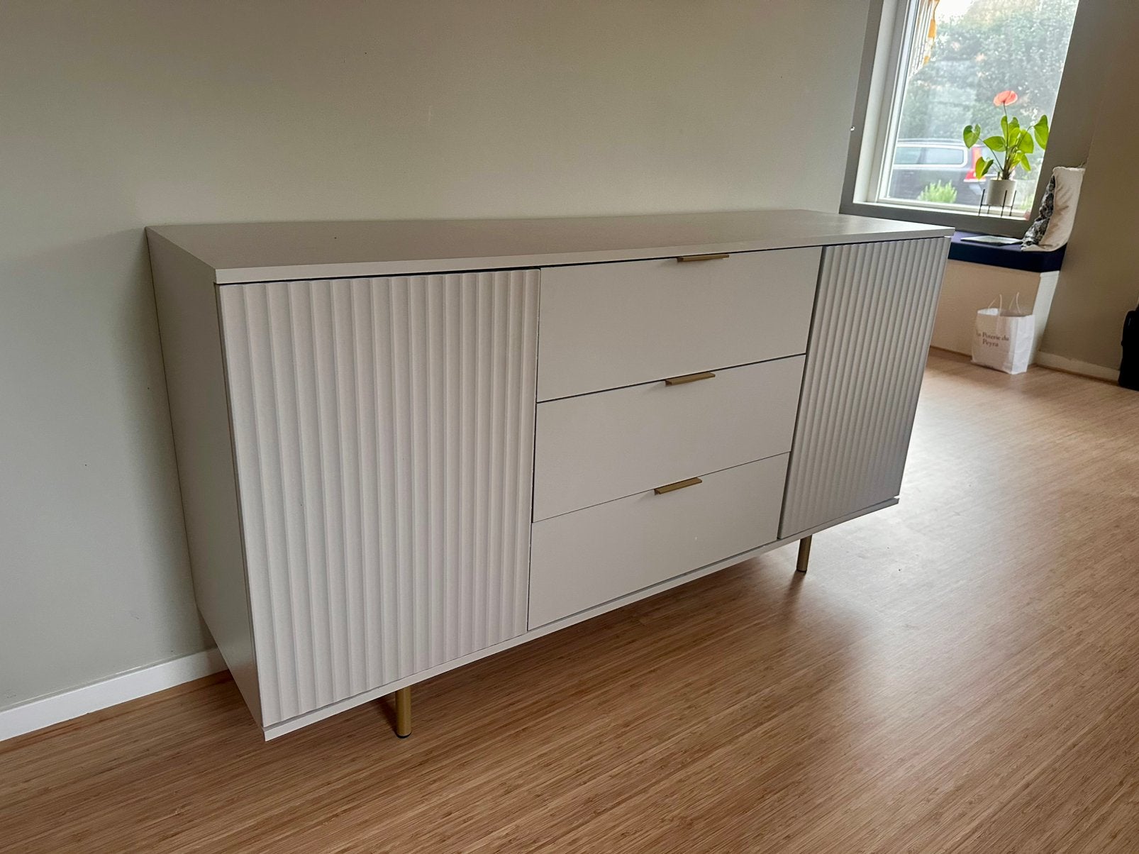 Chique beige dressoir