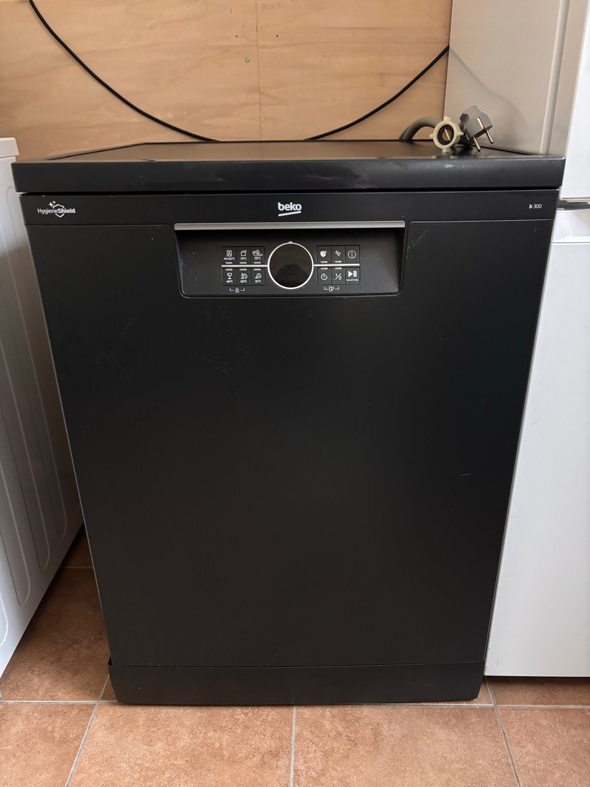 Beko B300 Vaatwasser - 2 jaar oud, Ophalen, Gebruikt, Vrijstaand, 60 cm of meer
