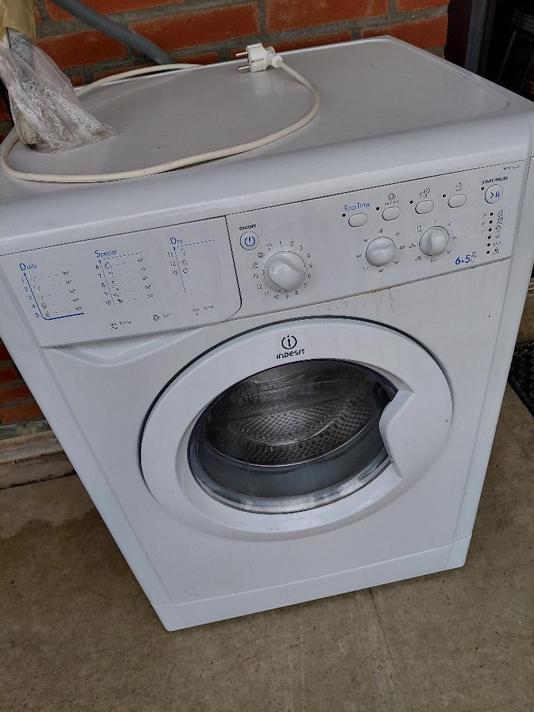 OPKNAPPER of ONDERDELEN Wasmachine Indesit IWDC 6145, 6 tot 8 kg, Ophalen, 85 tot 90 cm
