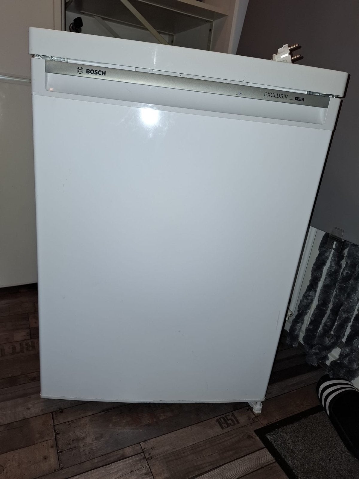 Bosch Exclusiv Vriezer - Compact en Efficiënt, Witgoed en Apparatuur, Zonder vriesvak, 100 tot 150 liter, Zo goed als nieuw, 45 tot 60 cm