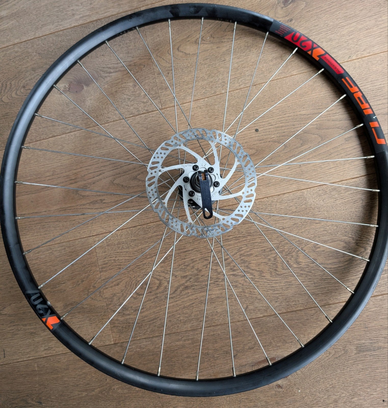 27,5 inch MTB voorwiel Cube alexrims zx20, goede staat, Wiel, Gebruikt, Ophalen of Verzenden, Aluminium