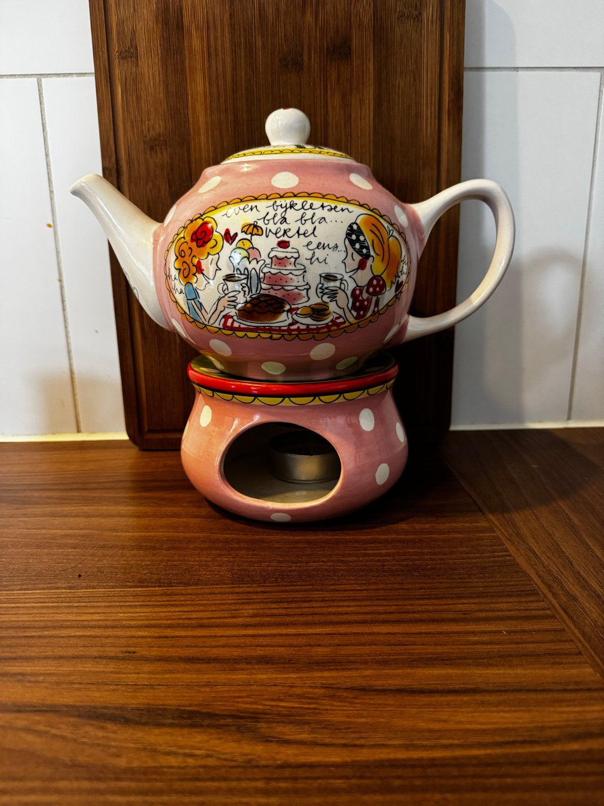 Blond Amsterdam Theepot met warmhoud onderstel - Nieuw!, Nieuw, Ophalen of Verzenden, Roze, Steen/keramiek