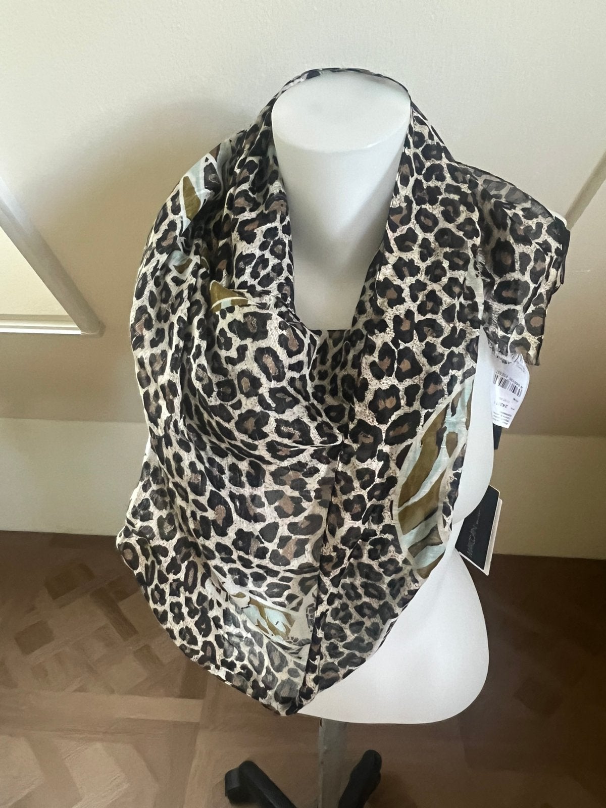 Marccain sjaal Leoprint nieuw met prijskaartjes, Verzenden, Nieuw, Maat 46/48 (XL) of groter, Sjaal
