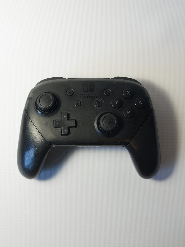 Nintendo Switch Pro Controller – origineel, werkt perfect, Spelcomputers en Games, Ophalen, Overige controllers, Zo goed als nieuw