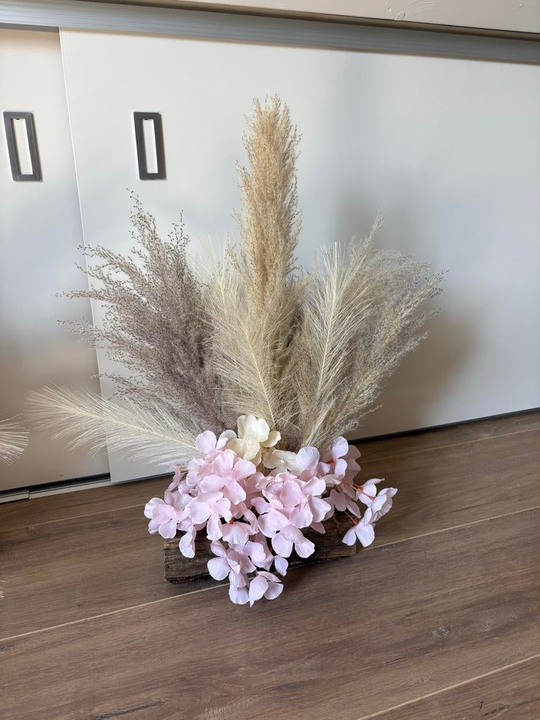 2x Bruiloft decoratie kunstbloemen & pampasgras, Ophalen, Zo goed als nieuw