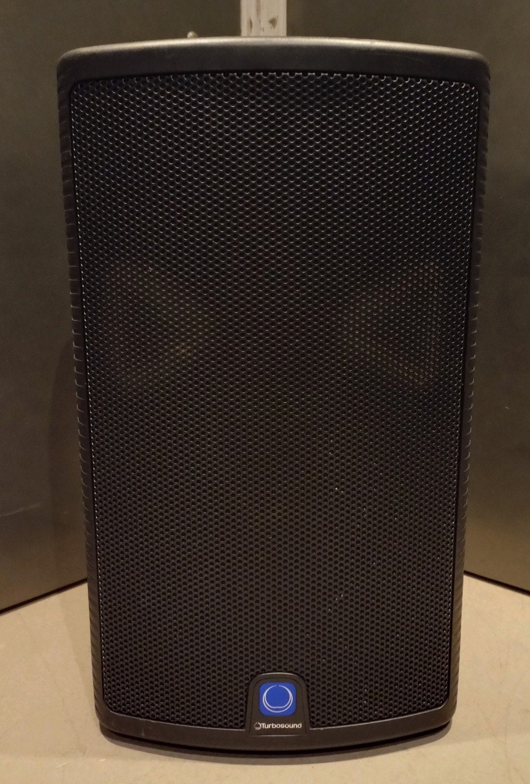 Turbosound Milan M12 powered monitor STORING zie advertentie, Ophalen
