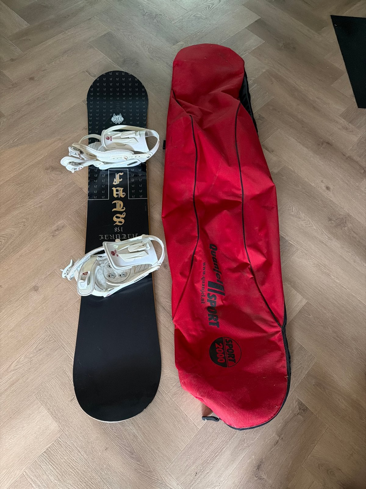 Snowboard Stuf Natural 158 met bindingen en tas, Sport en Fitness, Snowboarden, Ophalen, Gebruikt, Board