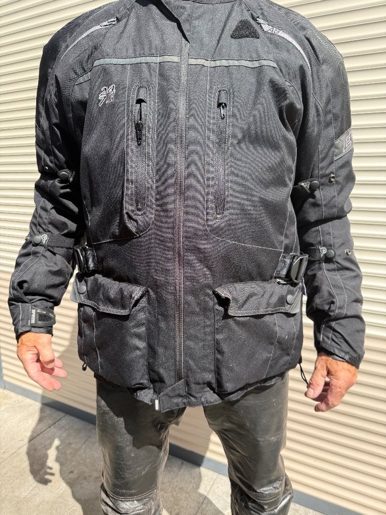 Prachtige Evolution motorjas, Motoren, Kleding | Motorkleding, Evolution, Jas | textiel, Heren, Ophalen of Verzenden