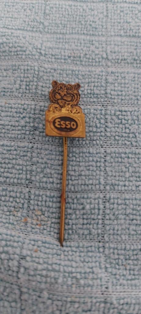Vintage Esso Tijger Speldje - Zeldzaam Verzamelobject, Ophalen of Verzenden, Gebruikt, Merk, Speldje of Pin