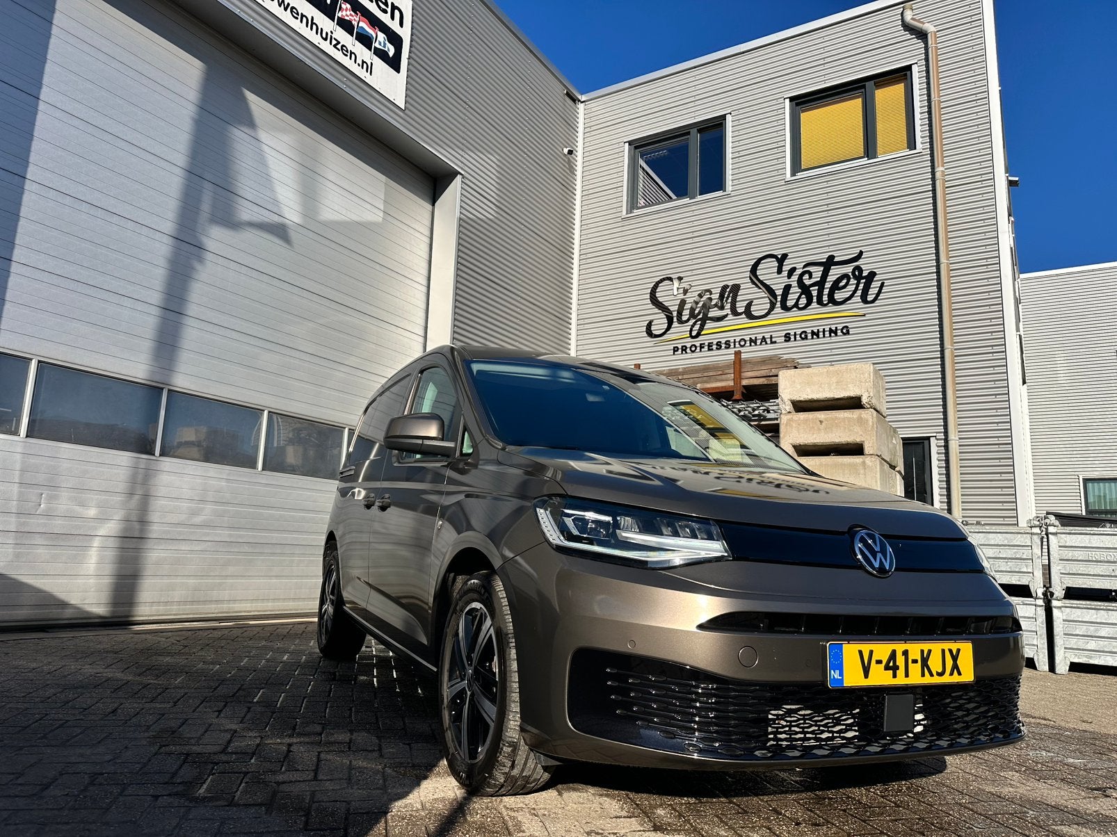 Luxe VW Caddy Cargo 2.0 TDI DSG 2024 122pk Led Trekhaak, Auto's, Dealer onderhouden, Euro 6, Volkswagen, 122 pk