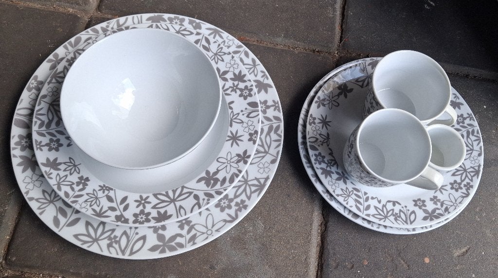 Mooie vintage compleet 8 delig Servies l. dake en zn., Ophalen of Verzenden, Zo goed als nieuw, Overige stijlen