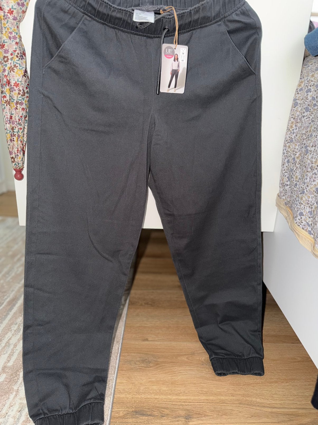 Nieuwe donkergrijze broek van Aldi, Ophalen, Nieuw, Grijs, Lang