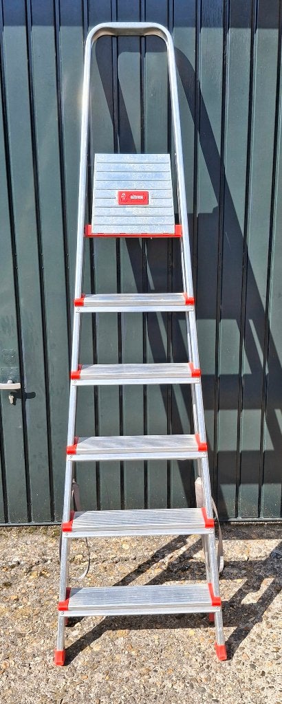Altrex Steddy S 506,  huishoudtrap met 6 treden, Ophalen, Gebruikt, Trap, Minder dan 2 meter