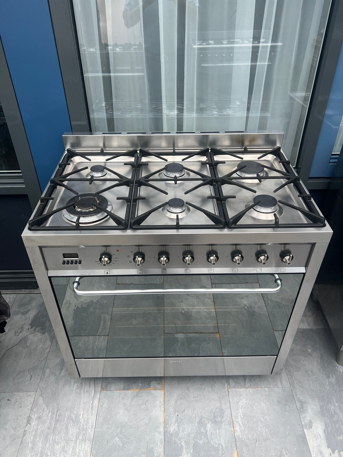 Gasfornuis 90 cm Smeg 6 pits, Witgoed en Apparatuur, 60 cm of meer, Ophalen of Verzenden, Zo goed als nieuw, Gas