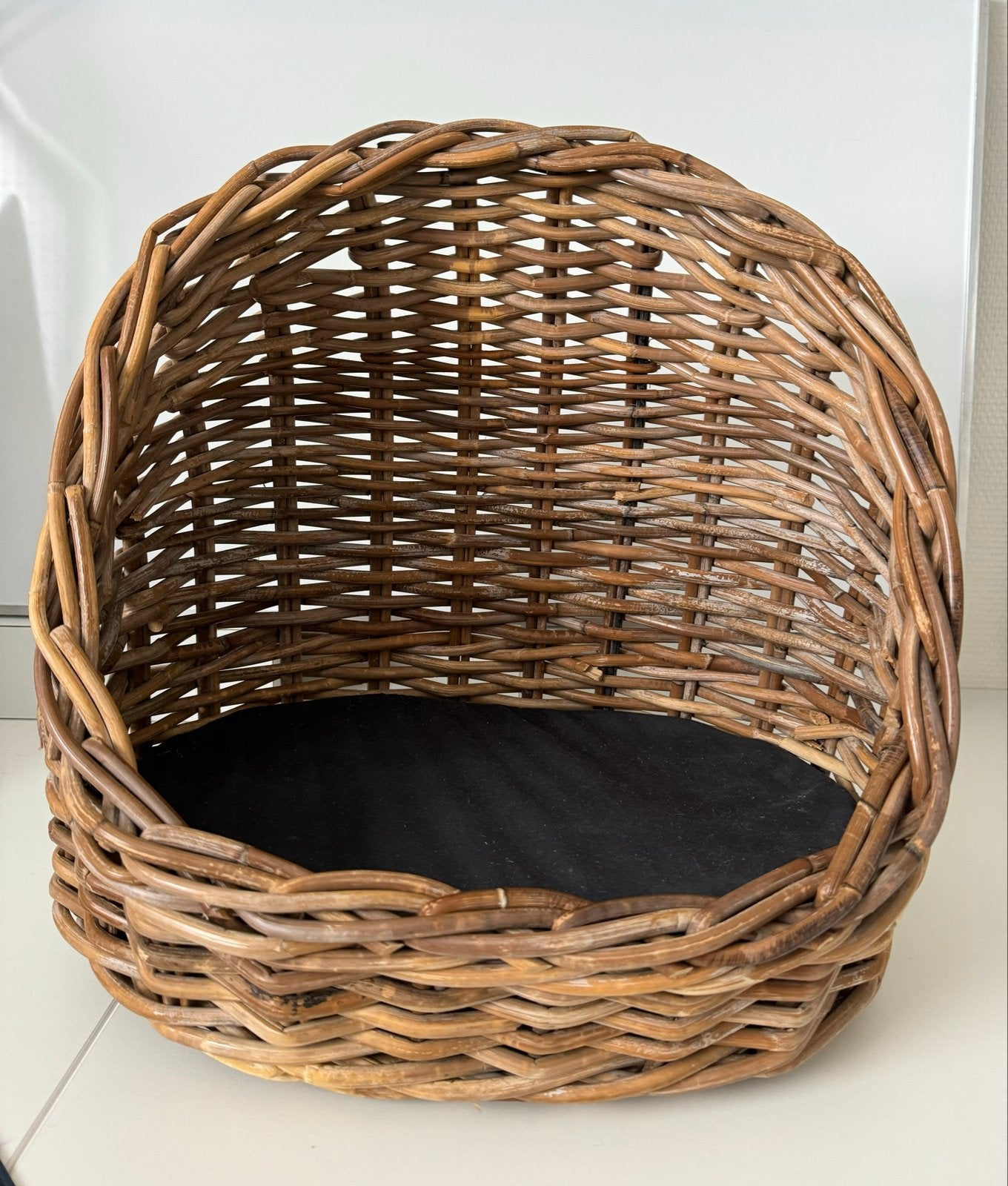 Te koop zeer stevige kattenmand Intratuin, Dieren en Toebehoren, Kattenmanden, Ophalen of Verzenden, Zo goed als nieuw, Riet