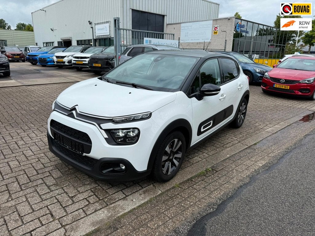 Citroen C3 1.2 PureTech Feel, Facelift, Navi Dealer auto, 83 pk, Gebruikt, 1199 cc, 450 kg