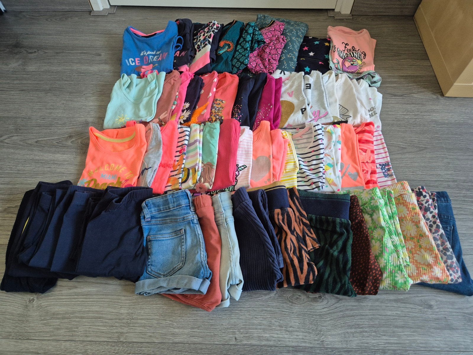 Kledingpakket meisje maat 104 57 delig, Kinderen en Baby's, Kinderkleding | Kinder-kledingpakketten, Ophalen, Gebruikt, Maat 104