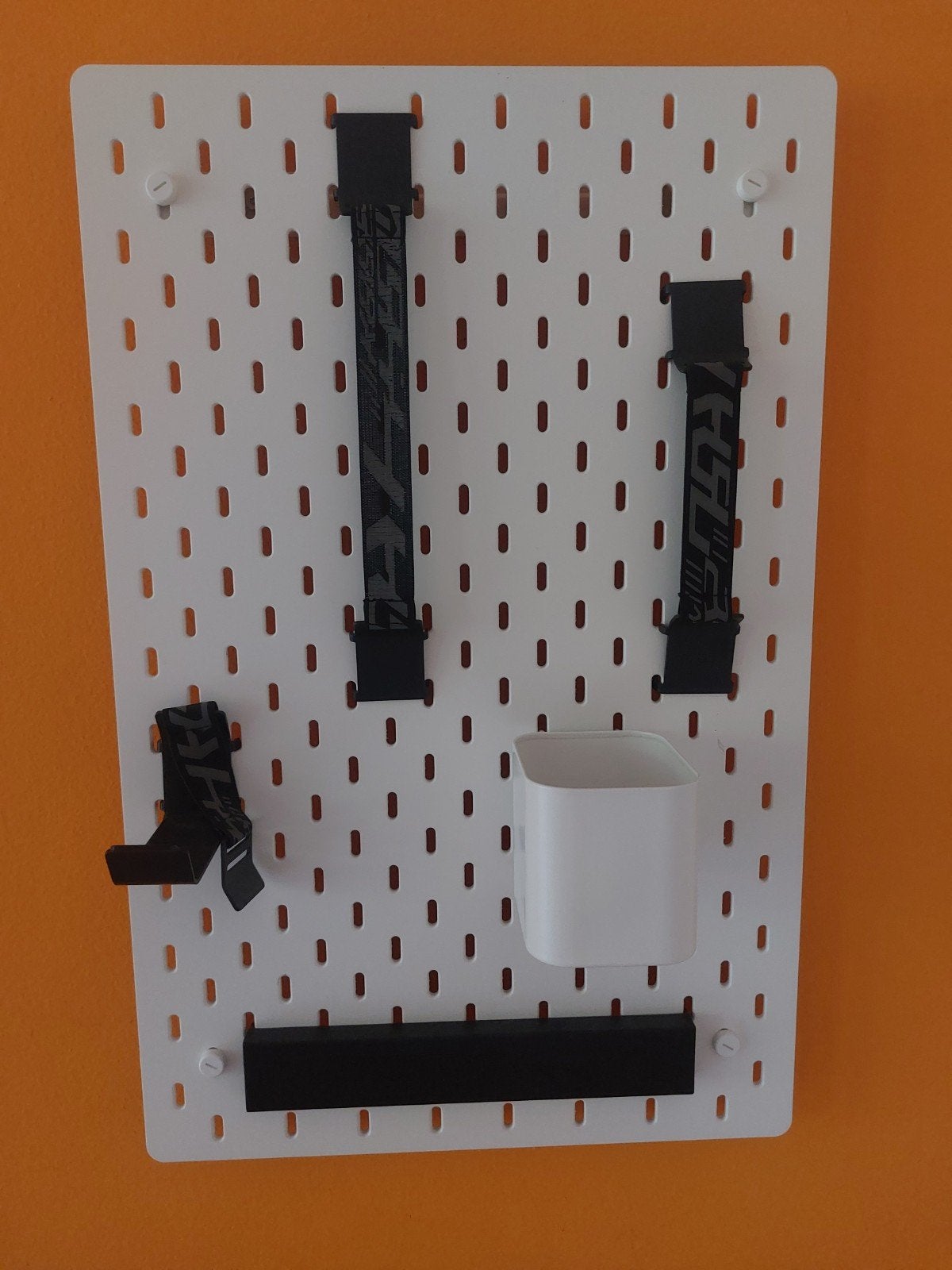 Wit geperforeerd ikea bord (pegboard) 36x56 cm, Gebruikt, Kunststof, Ophalen of Verzenden, Modern
