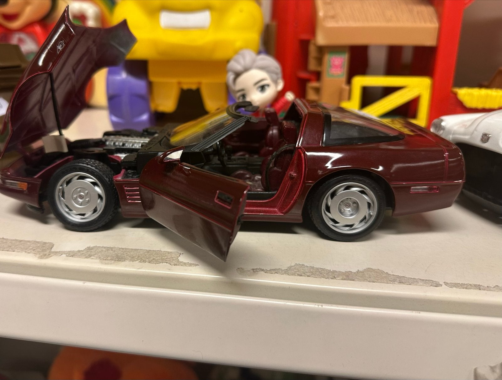 Gedetailleerd schaalmodel Chevrolet Corvette C4, Overige merken, Auto, 1:32 tot 1:50, Ophalen of Verzenden