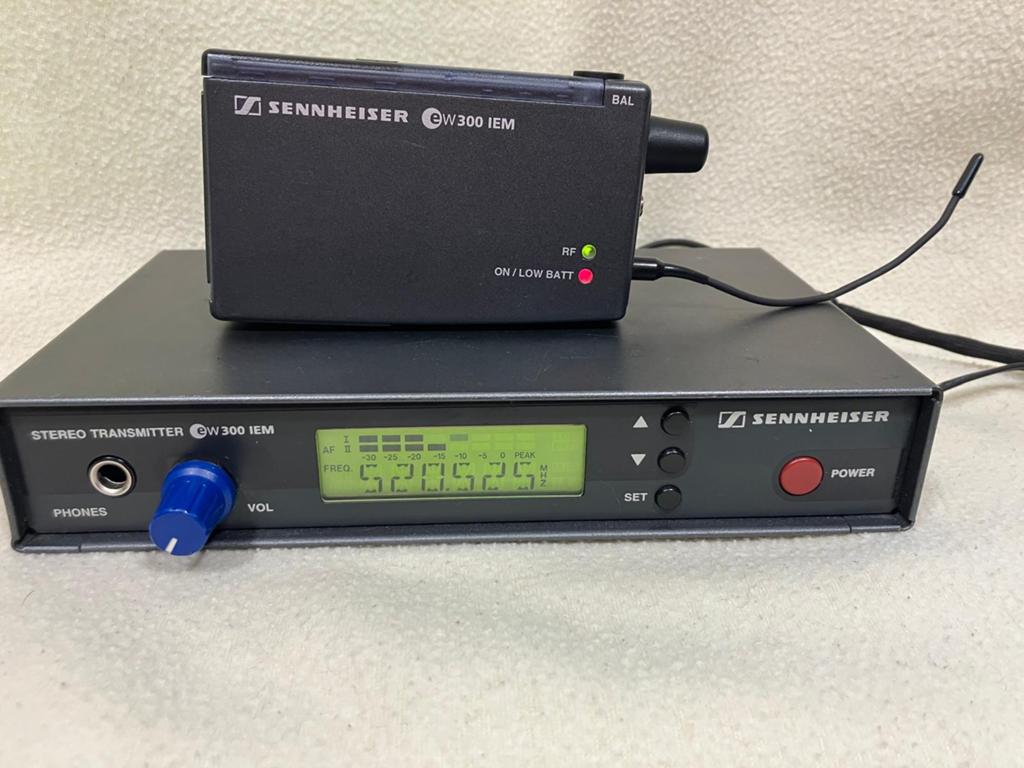 Senheiser 300 IEM SYSTEEM 518 - 554MHz, Muziek en Instrumenten, Ophalen of Verzenden, Zo goed als nieuw, Overige typen