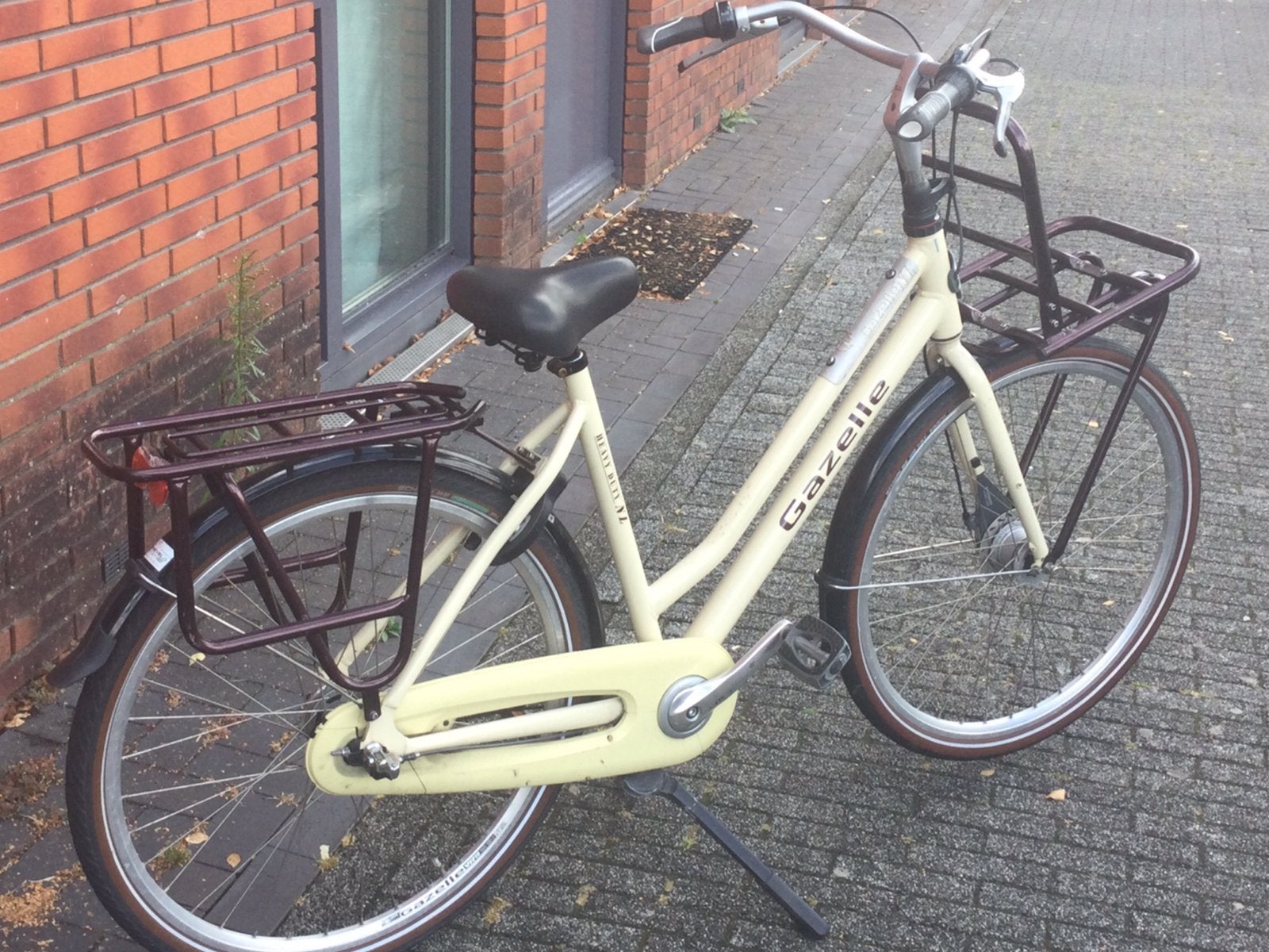 ZEER NETTE DAMESFIETS GAZELLE HEAVY DUTY 28 INCH, Fietsen en Brommers, Fietsen | Dames | Damesfietsen, Versnellingen, Zo goed als nieuw