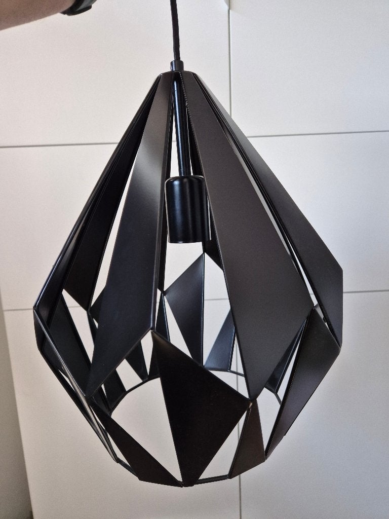 EGLO hanglamp Carlton 1 zwart E27 Ø31cm, Ophalen of Verzenden, Zo goed als nieuw, Metaal, E27 (groot)