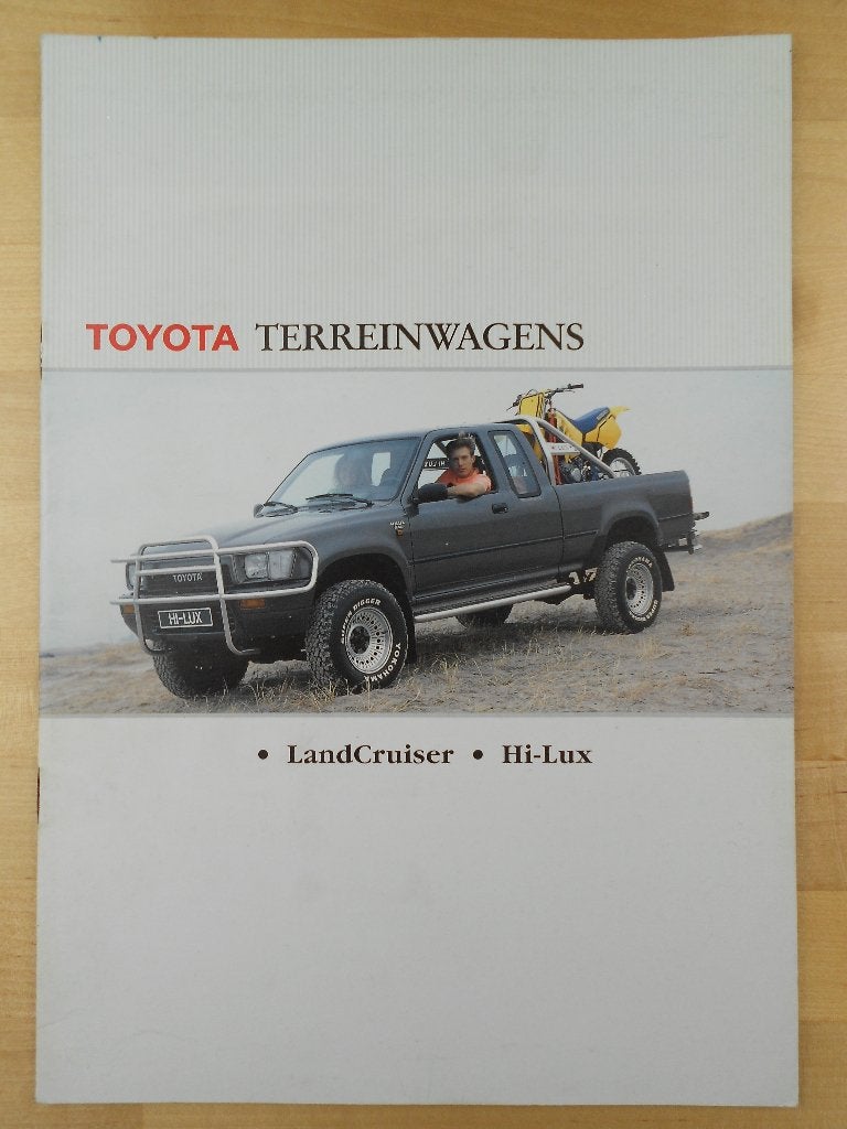 Toyota HiLux Landcruiser Brochure 1989 – Hi-Lux, Toyota, Ophalen of Verzenden, Zo goed als nieuw, Toyota