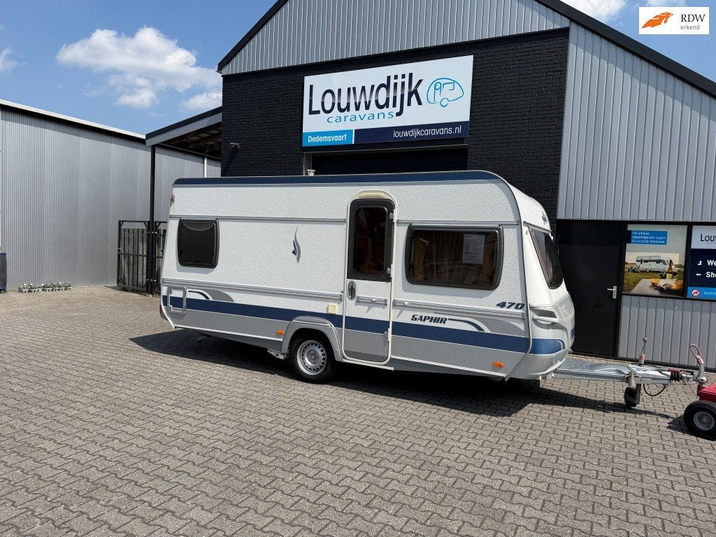 FENDT Saphir 470 TF ’08 (Mover, Fransbed), Caravans en Kamperen, Rondzit, Vast bed, Bedrijf, Kelvinstraat 23
7701BZ  Dedemsvaart, NL