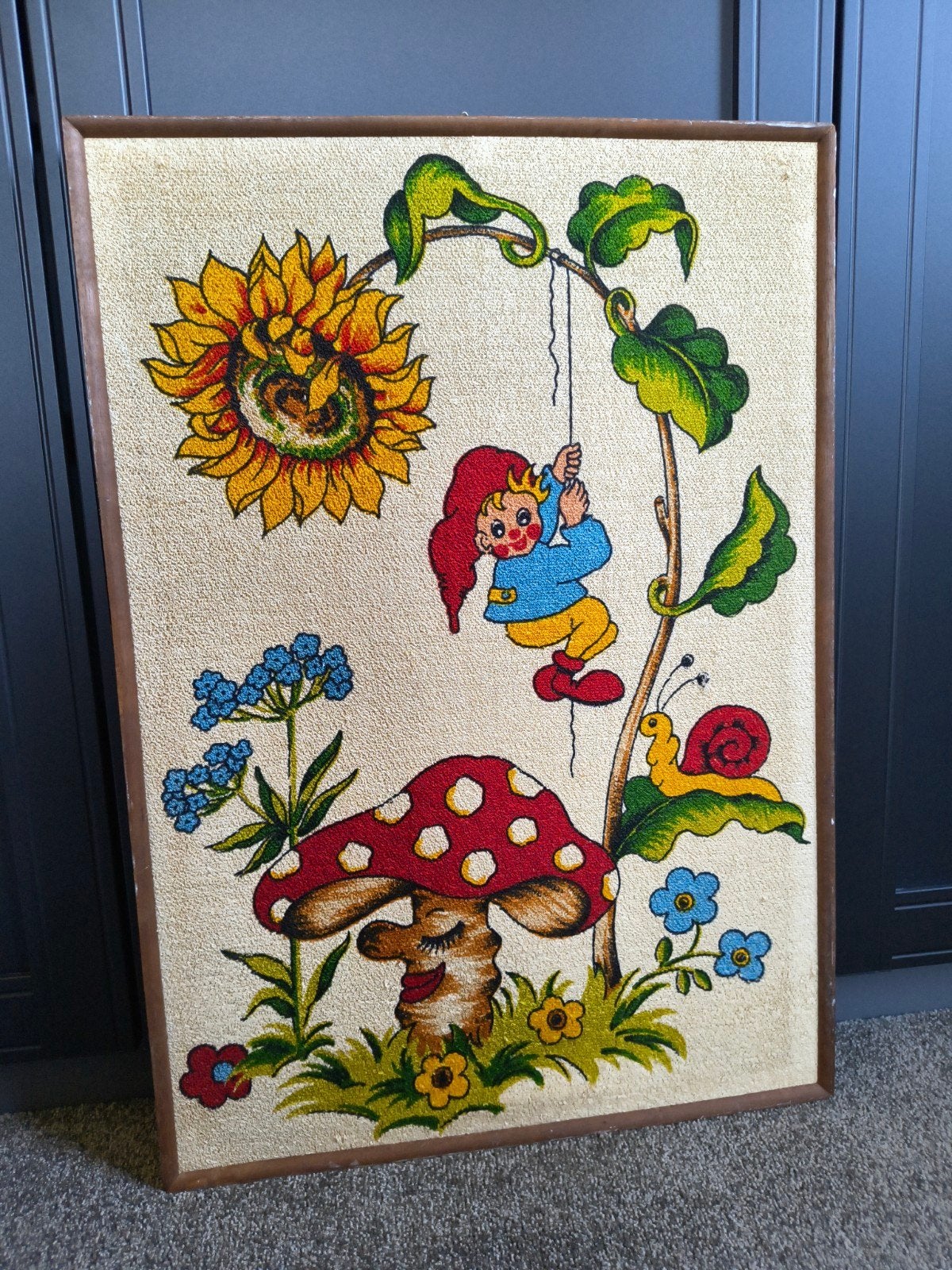 Vintage ingelijst doek met kabouter en paddenstoel, Ophalen, 50 – 75, Minder dan 50 cm, Gebruikt