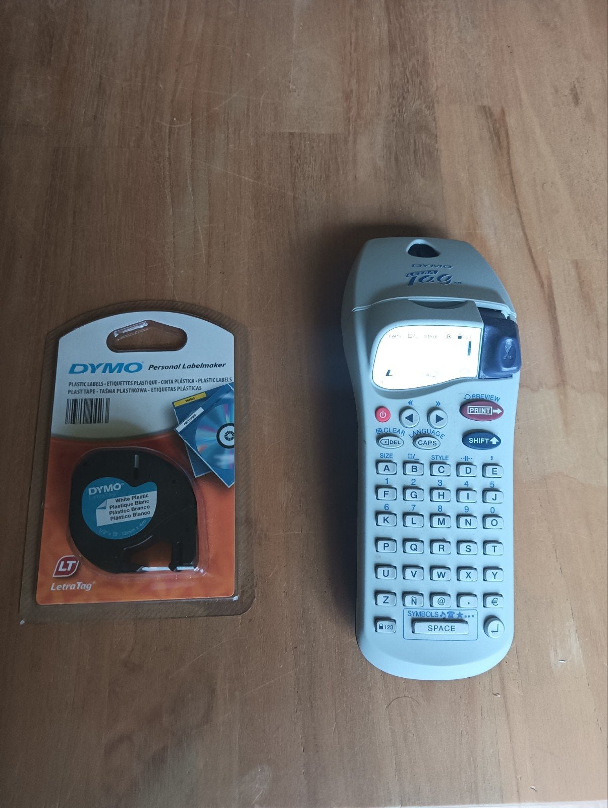 Dymo LetraTag LT-100H Labelmaker met tape, Ophalen of Verzenden, Gebruikt