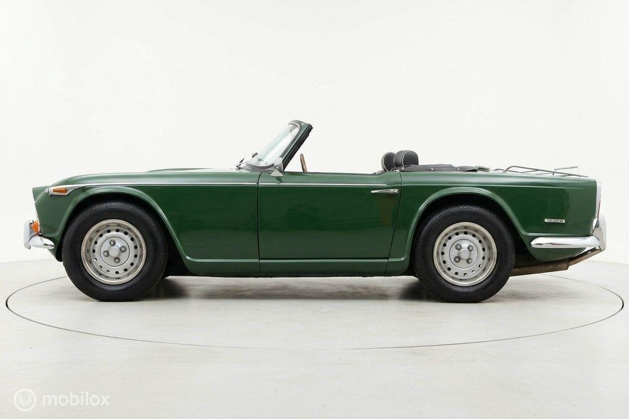 Gebruiksklare Triumph TR4 met 6-cilinder uit TR250 / TR5, foto 10