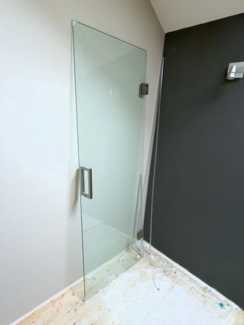 glazen douchedeur 70 x 200, Doe-het-zelf en Verbouw, Ophalen, Nieuw, Glas, Douche