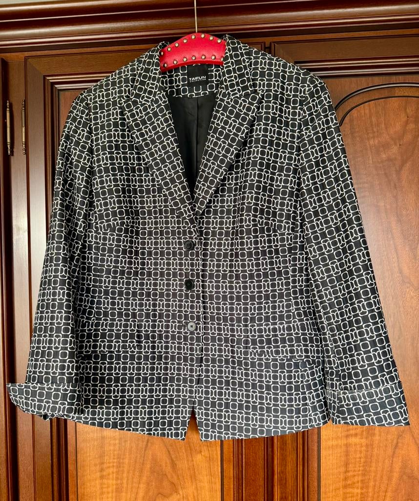 Taifun blazer, Ophalen of Verzenden