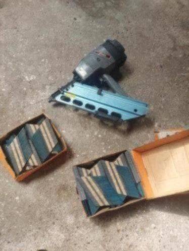 Paslode Duo-Fast 6625/160 SQ  voor nagels tot 160mm +nagels0, Ophalen, Zo goed als nieuw