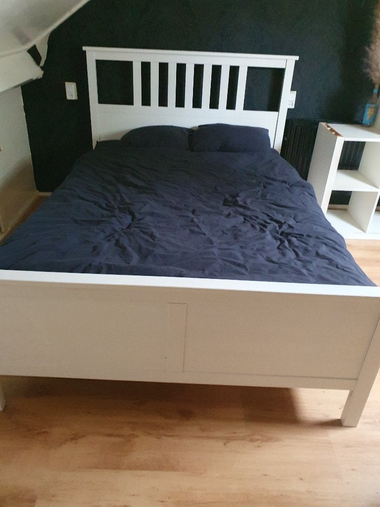 Af te halen, compleet bed 200x140, Huis en Inrichting, Ophalen, Gebruikt, Wit, Tweepersoons