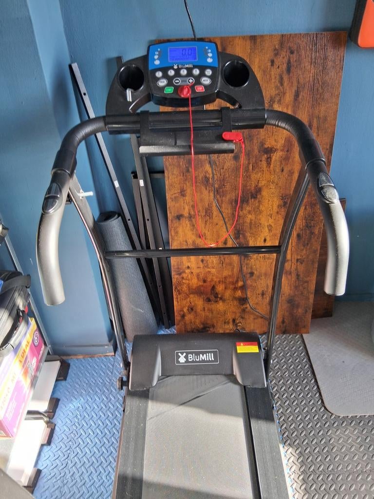 Blu Mill Hometrainer - Compacte en Efficiënte Loopband, Sport en Fitness, Gebruikt, Ophalen of Verzenden, Metaal, Loopband