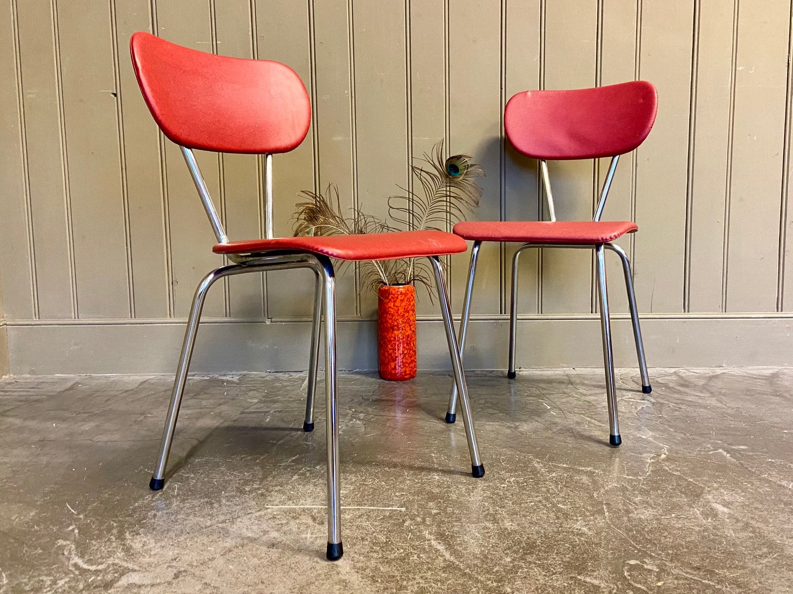 Sale vintage red skai keukenstoel jaren 60/70 retro chrome, Huis en Inrichting, Ophalen, Gebruikt, Twee, Overige materialen