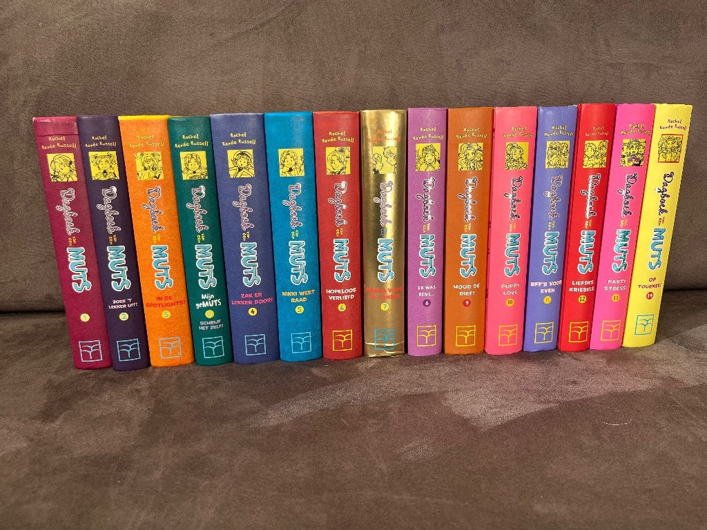 Dagboek van een Muts deel 1 t/m 14 (incl deel 3,5)., Boeken, Ophalen of Verzenden, Gelezen, Fictie