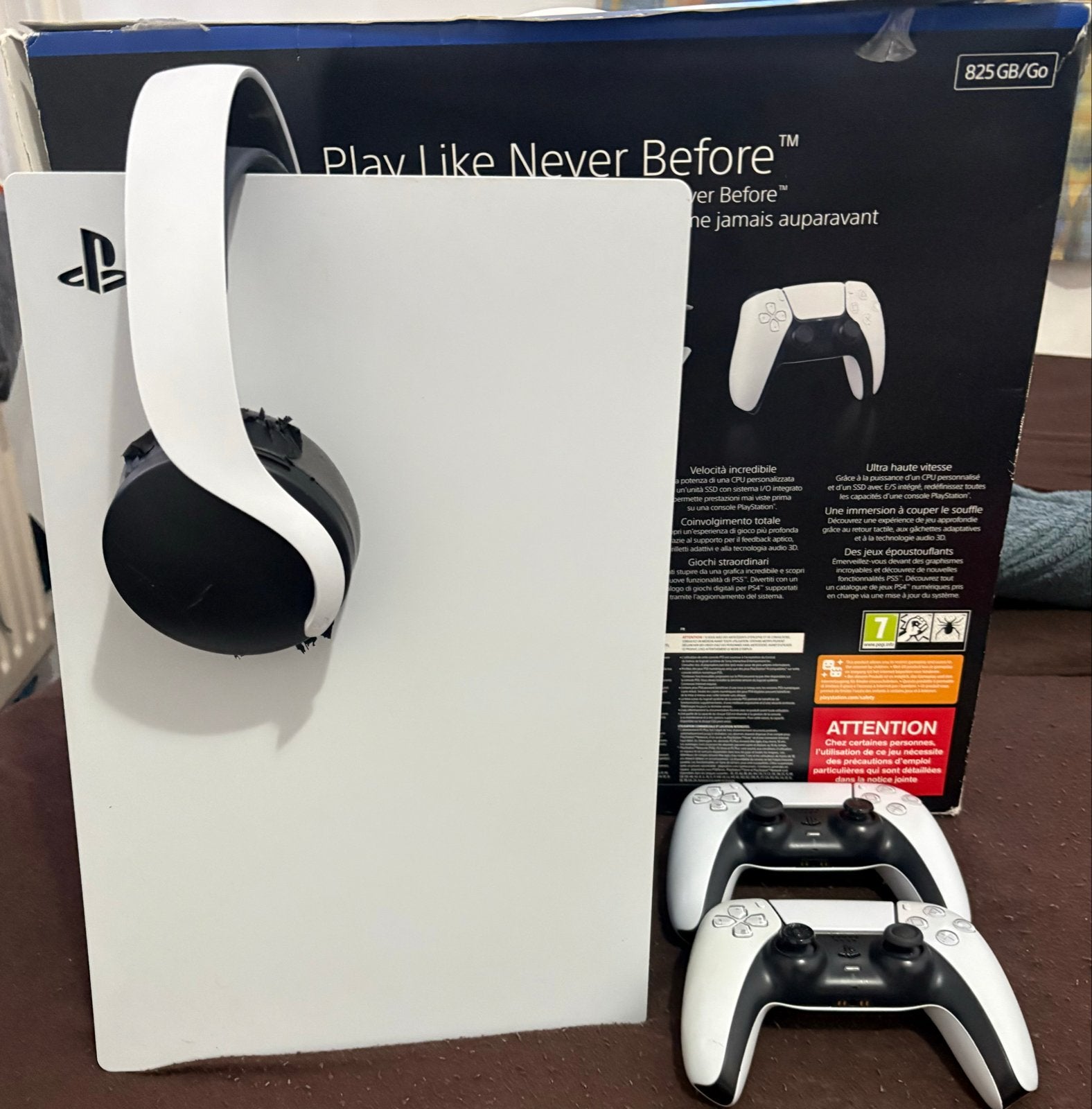 PlayStation 5 digital Edition met 2 controllers en headset, Ophalen of Verzenden, Zo goed als nieuw, Playstation 5